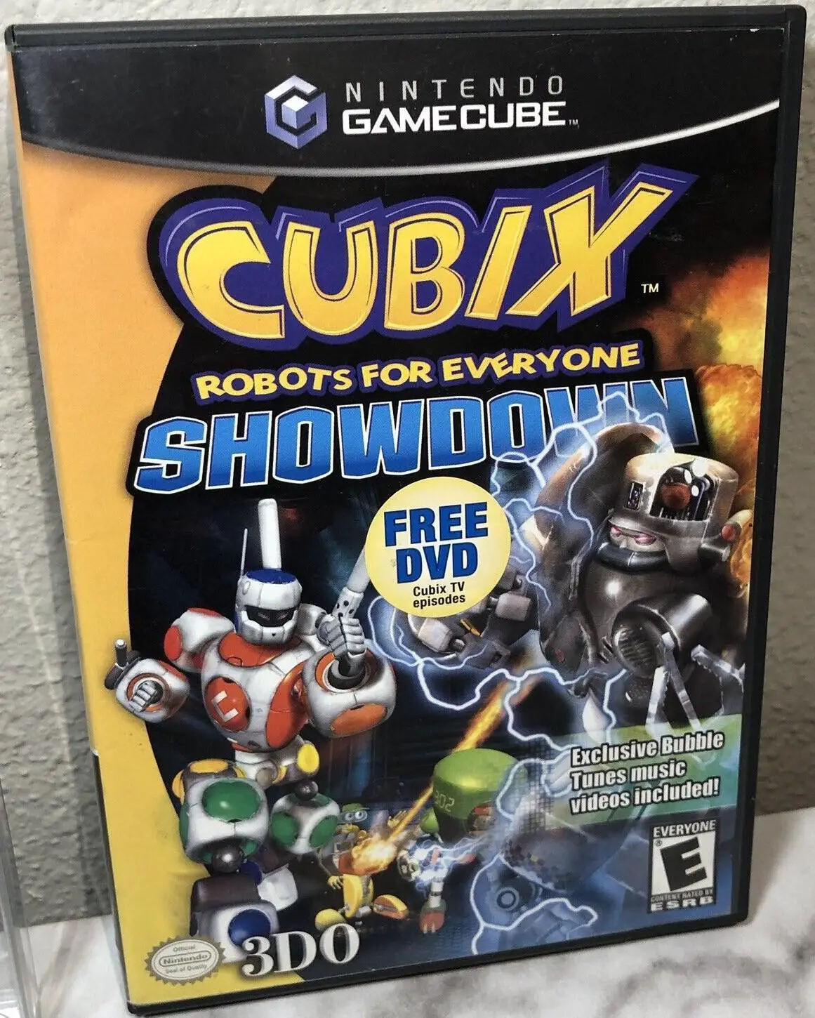 Capa de Cubix Robots for Everyone: Showdown [DVD Bundle]