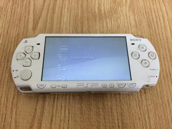 Capa de Sony PSP-2000 [White]